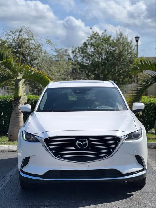 2023 Mazda CX-9 - Image 2 of 13