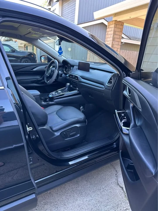 2023 Mazda CX-9 - Image 9 of 17