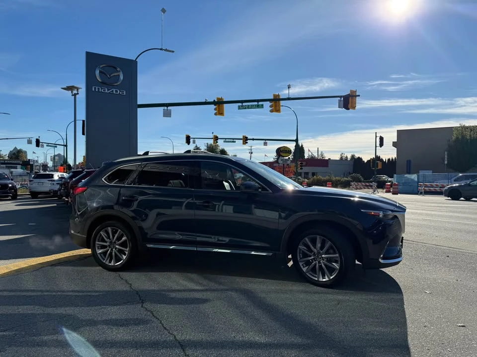 2023 Mazda CX-9 - Image 3 of 19