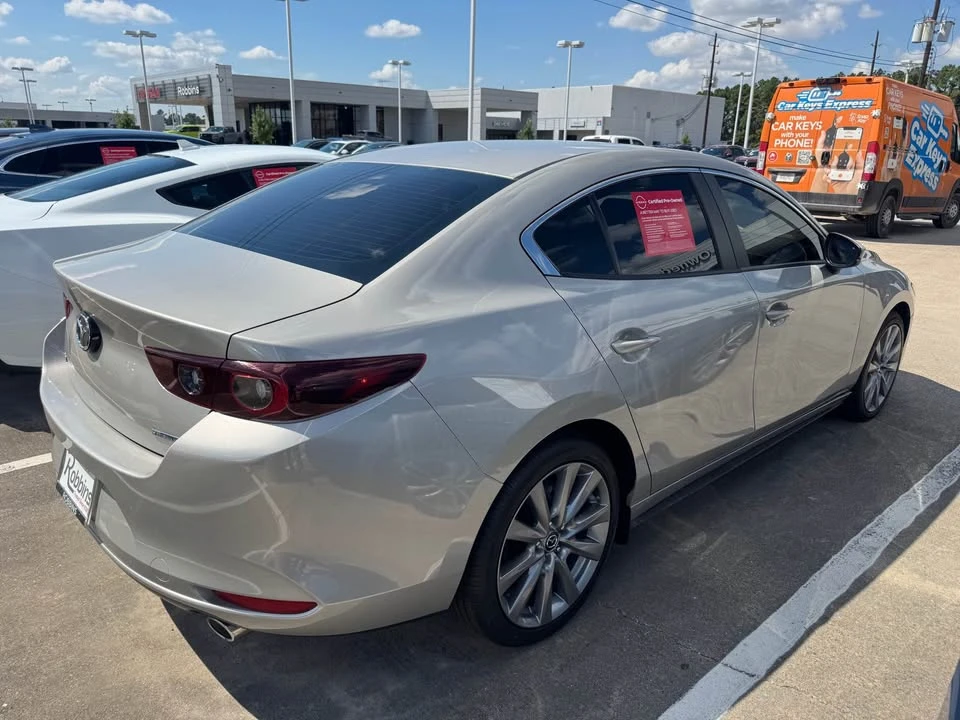 2023 Mazda Mazda 3 4th Gen - Image 4 of 16