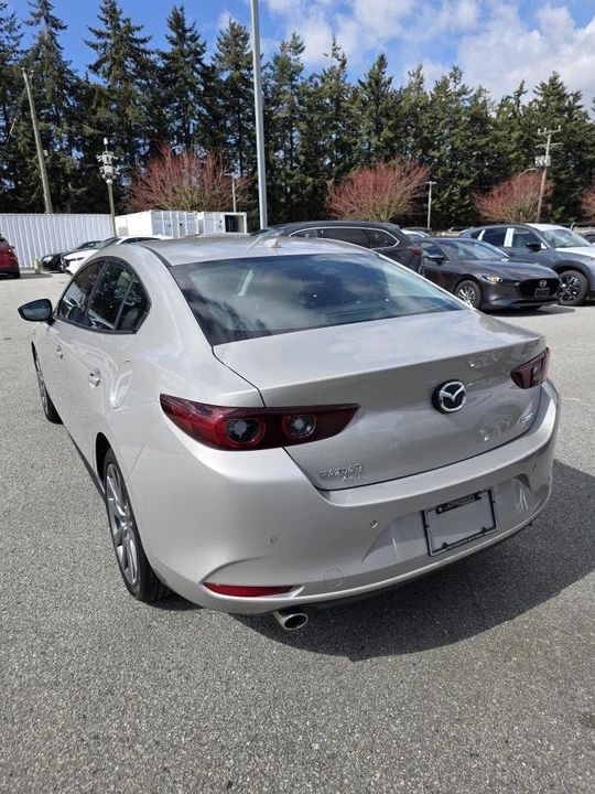 2023 Mazda Mazda 3 4th Gen - Image 4 of 9
