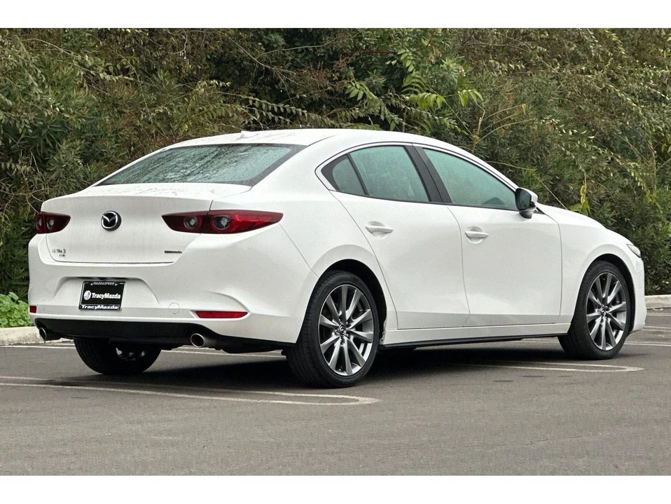 2023 Mazda Mazda 3 4th Gen - Image 4 of 10