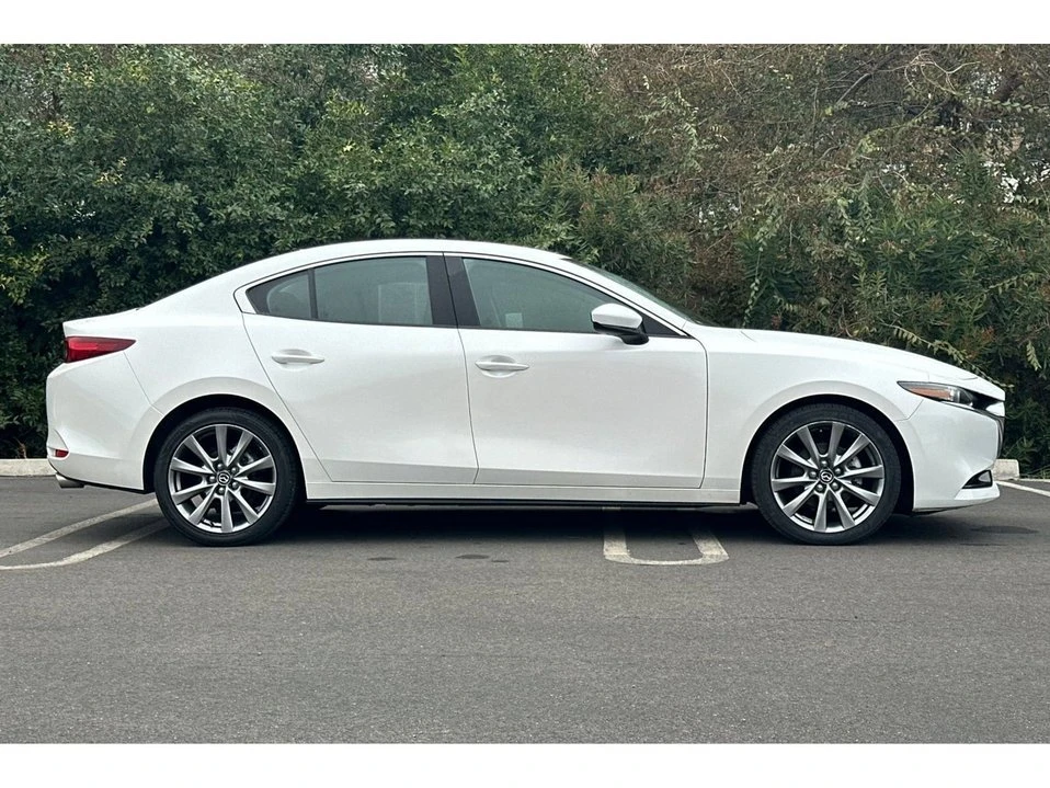 2023 Mazda Mazda 3 4th Gen - Image 3 of 10