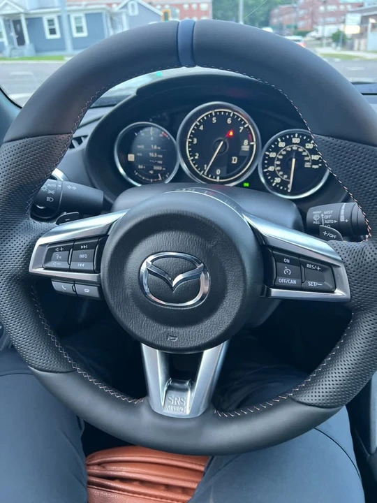 2023 Mazda ND MX-5 Miata - Image 2 of 5