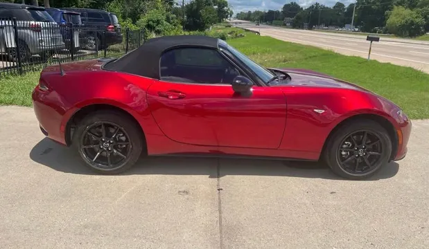 2023 Mazda MX-5 Miata