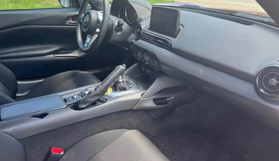 2023 Mazda ND MX-5 Miata - Image 2 of 11