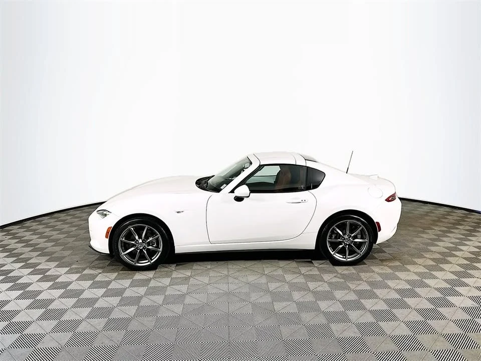 2023 Mazda ND MX-5 Miata - Image 4 of 11