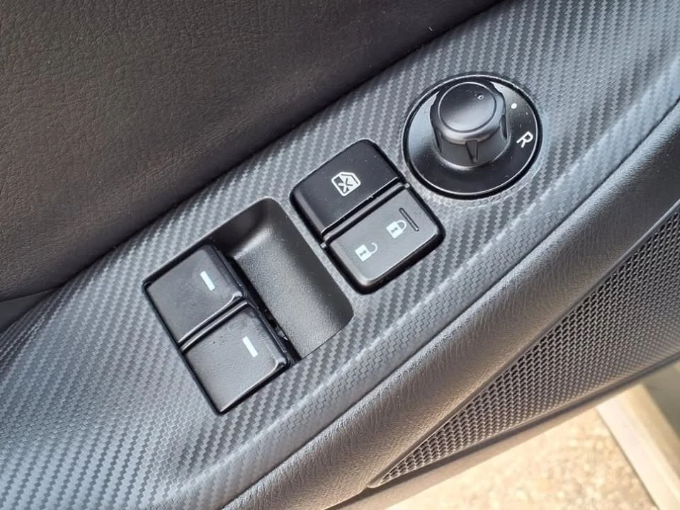 2023 Mazda ND MX-5 Miata - Image 7 of 18