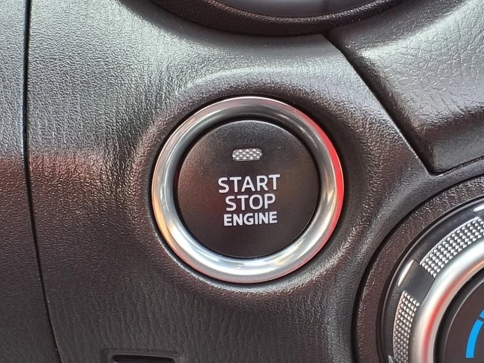 2023 Mazda ND MX-5 Miata - Image 16 of 18