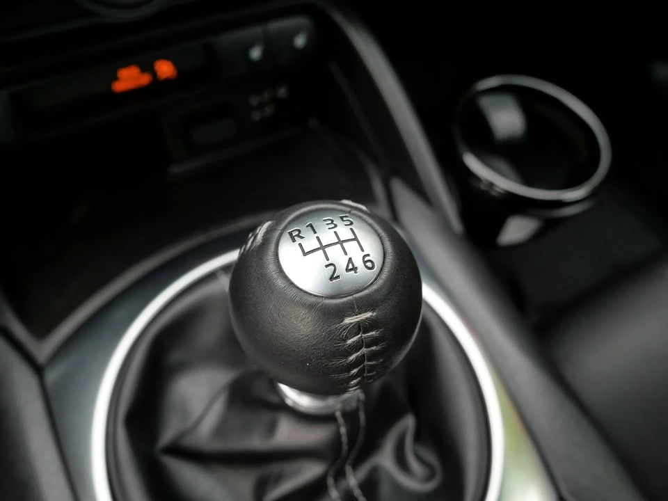 2023 Mazda ND MX-5 Miata - Image 17 of 20