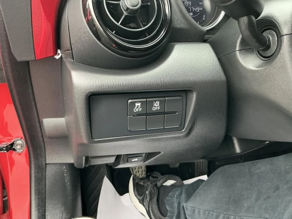 2023 Mazda ND MX-5 Miata - Image 14 of 20