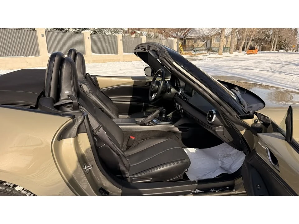 2023 Mazda ND MX-5 Miata - Image 11 of 11