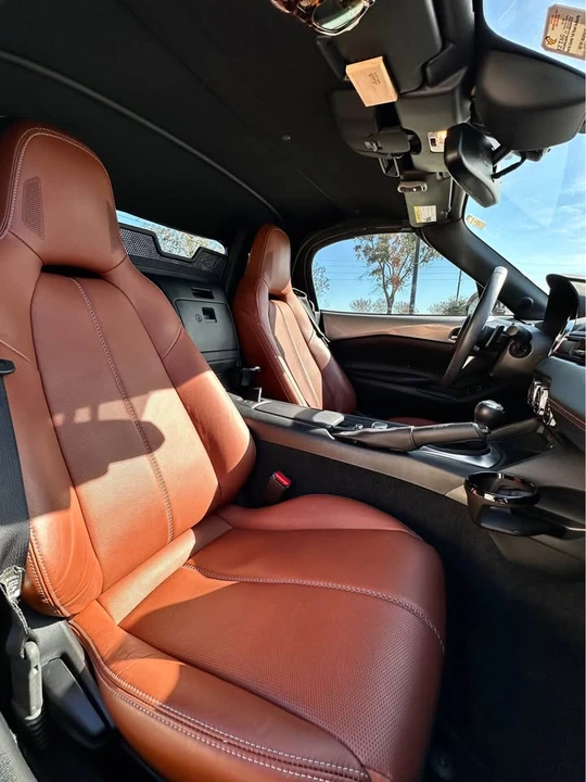 2023 Mazda ND MX-5 Miata - Image 13 of 15