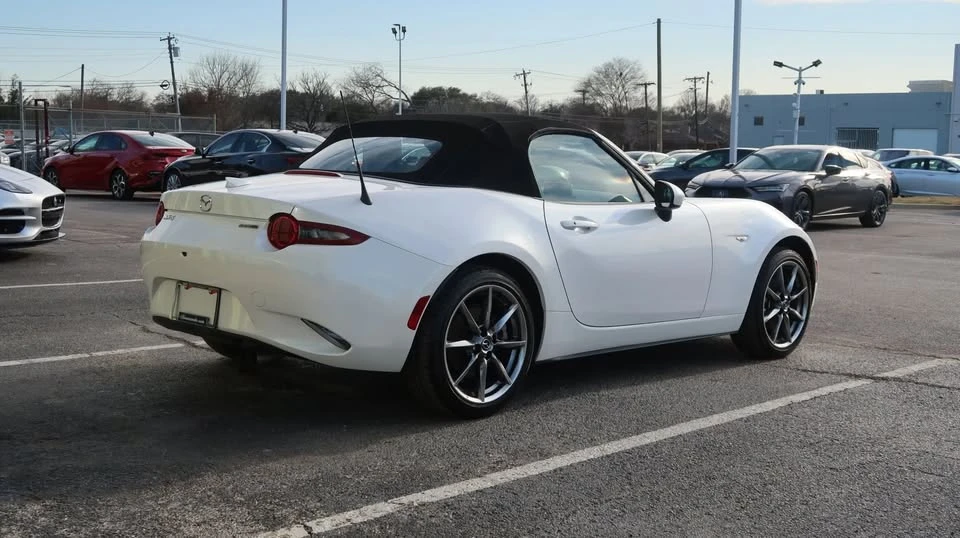 2023 Mazda ND MX-5 Miata - Image 15 of 19