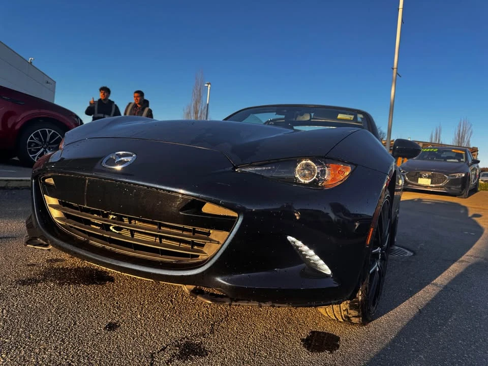 2023 Mazda ND MX-5 Miata - Image 4 of 11