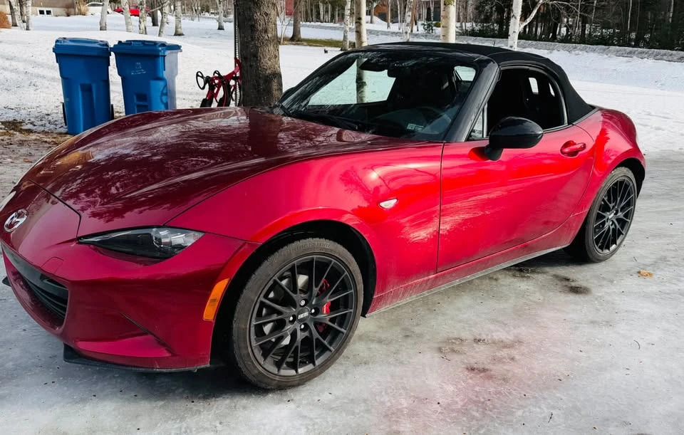 2023 Mazda ND MX-5 Miata - Image 4 of 4