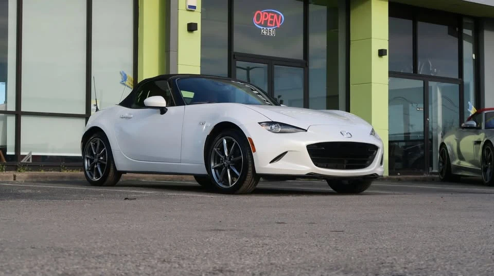 2023 Mazda ND MX-5 Miata - Image 7 of 19