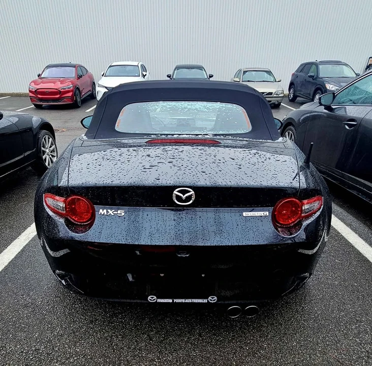 2023 Mazda ND MX-5 Miata - Image 4 of 5