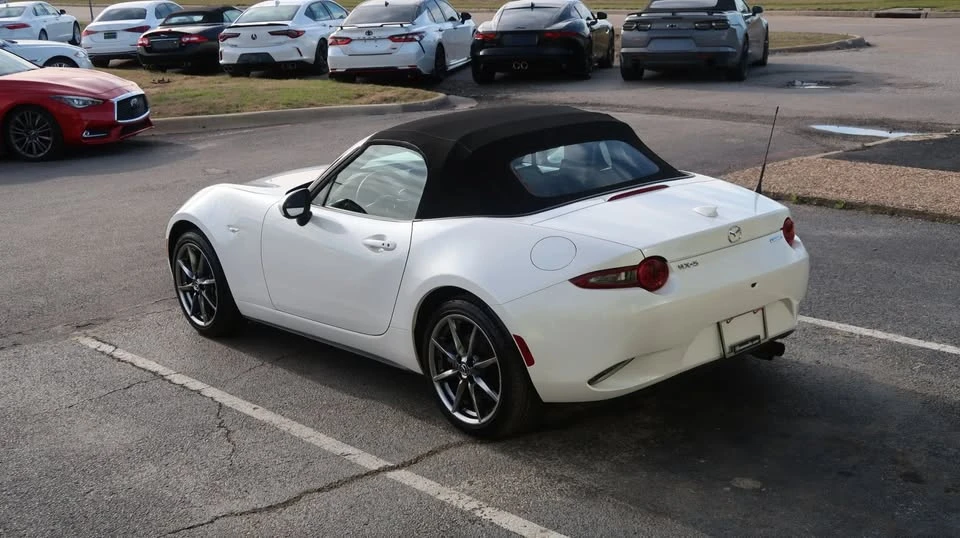 2023 Mazda ND MX-5 Miata - Image 14 of 20