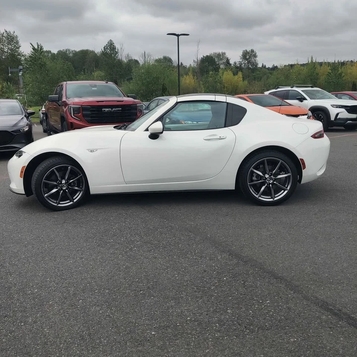 2023 Mazda ND MX-5 Miata - Image 9 of 15