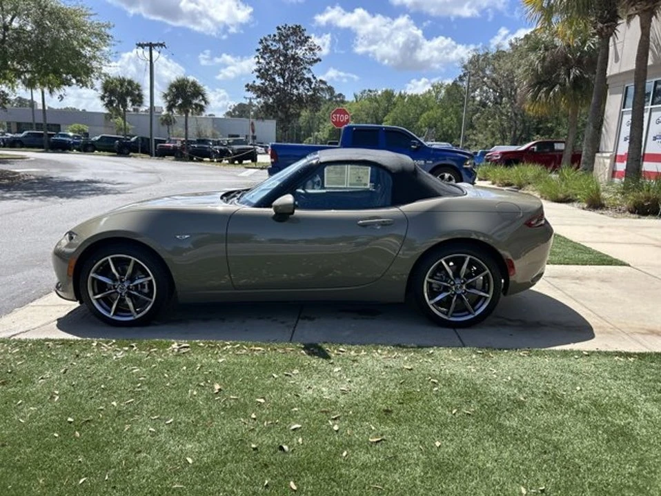 2023 Mazda ND MX-5 Miata - Image 6 of 20