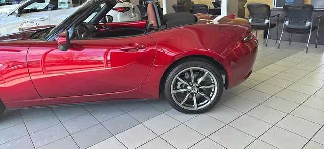 2023 Mazda MX-5 Miata GT Soft Top