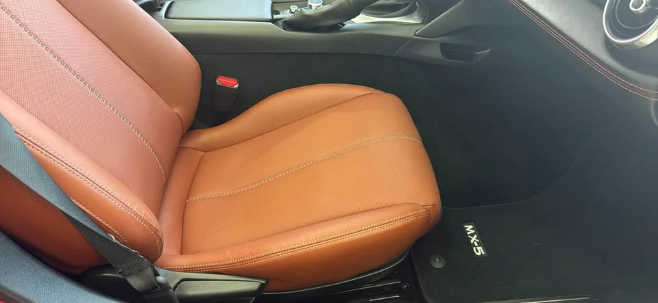2023 Mazda ND MX-5 Miata - Image 7 of 13
