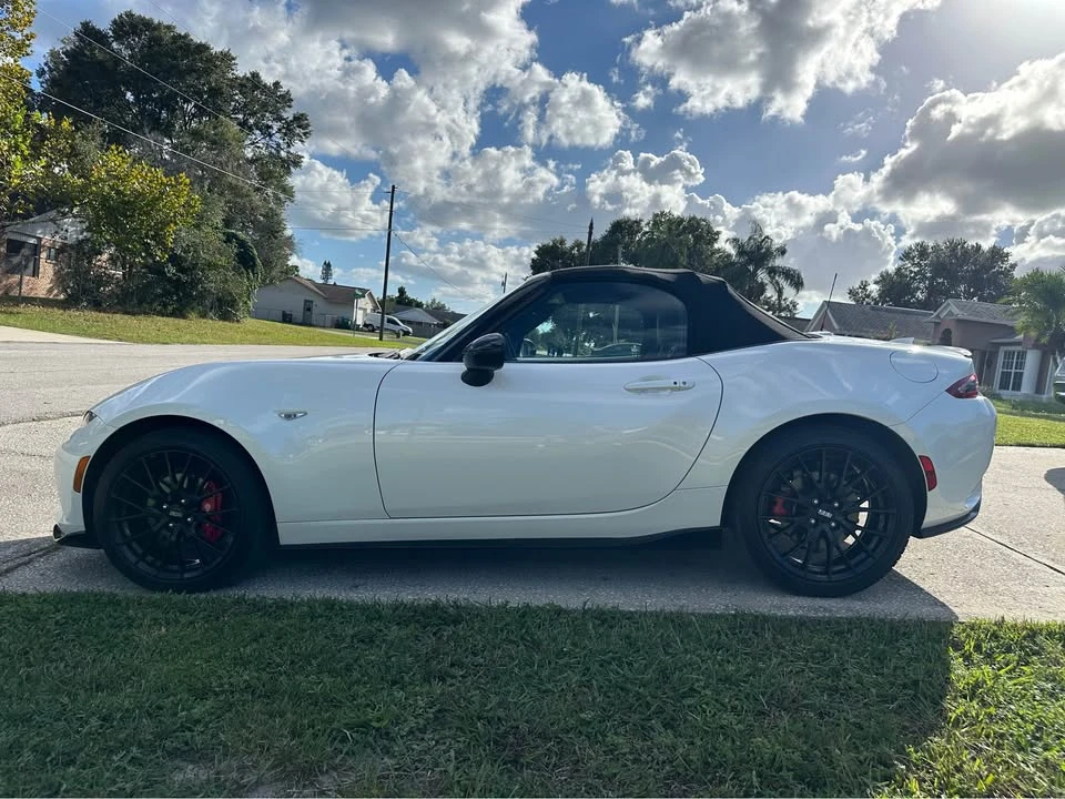 2023 Mazda ND MX-5 Miata - Image 8 of 19