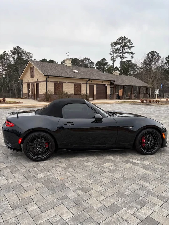 2023 Mazda ND MX-5 Miata - Image 2 of 9