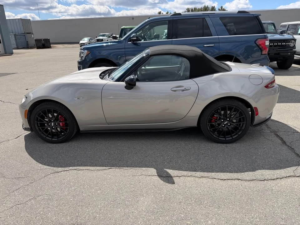 2023 Mazda ND MX-5 Miata - Image 6 of 7