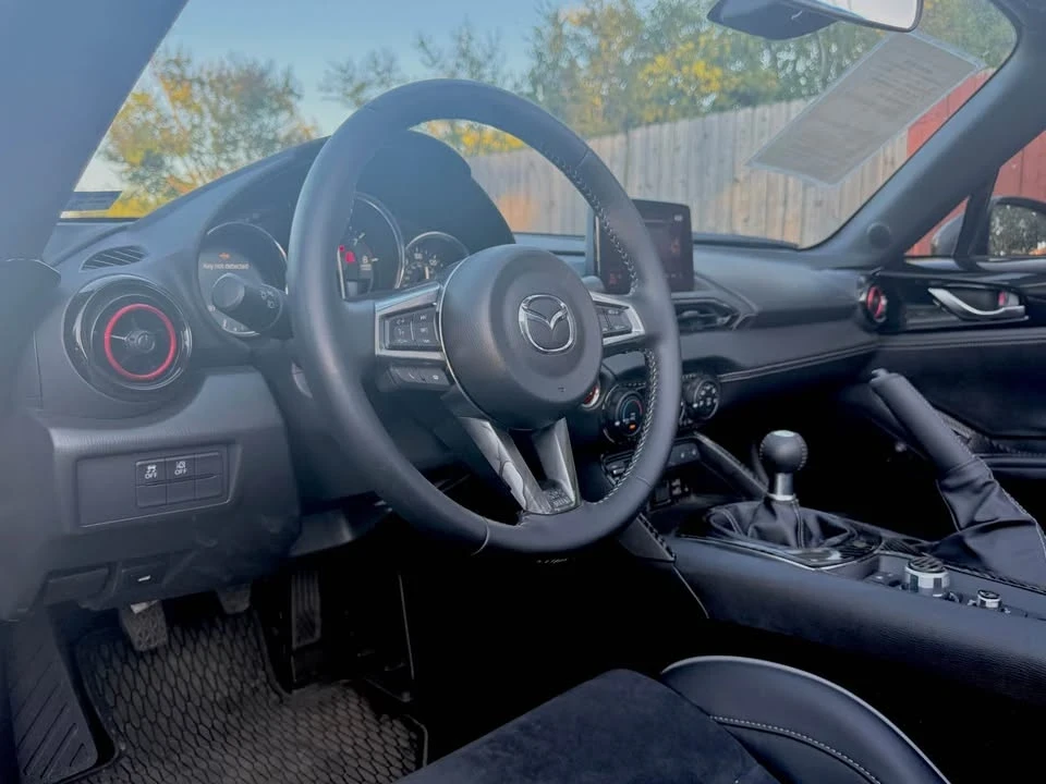 2023 Mazda ND MX-5 Miata - Image 10 of 16