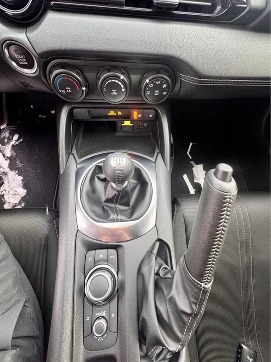 2023 Mazda ND MX-5 Miata - Image 10 of 14