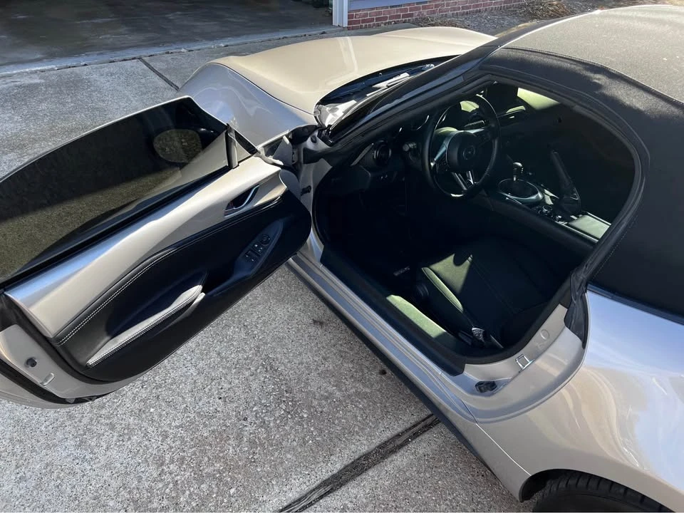 2023 Mazda ND MX-5 Miata - Image 6 of 8