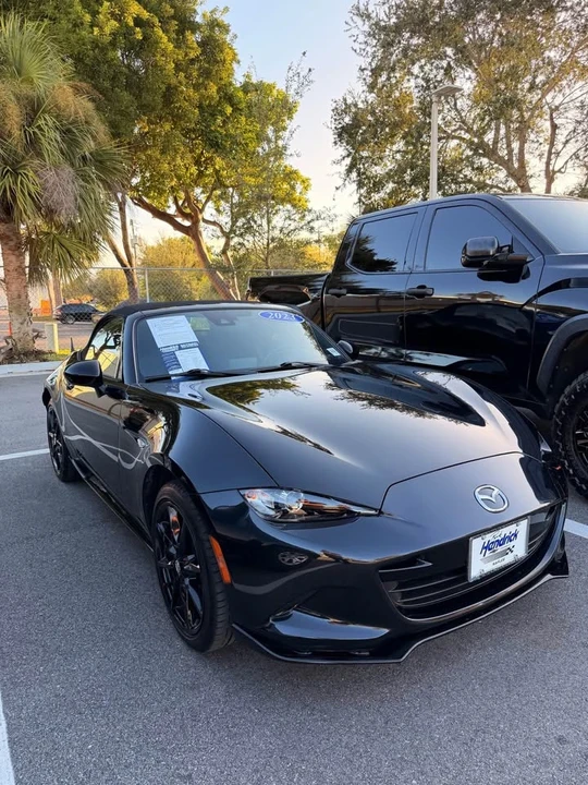 2023 Mazda ND MX-5 Miata - Image 3 of 8