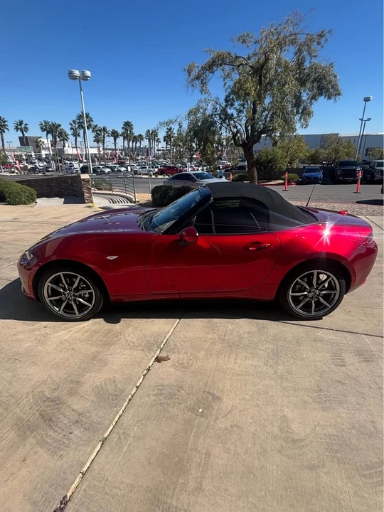 2023 Mazda ND MX-5 Miata - Image 4 of 10