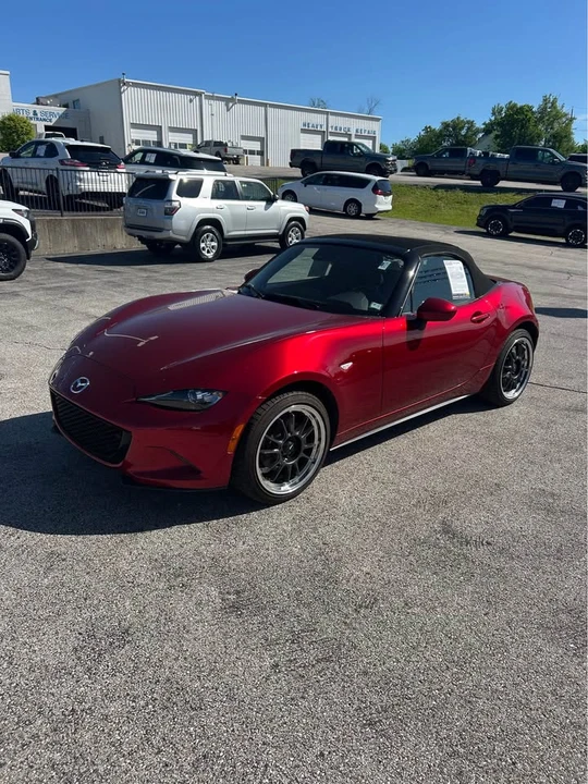 2023 Mazda ND MX-5 Miata - Image 11 of 20
