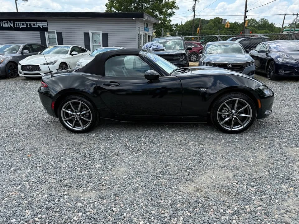 2023 Mazda ND MX-5 Miata - Image 10 of 17