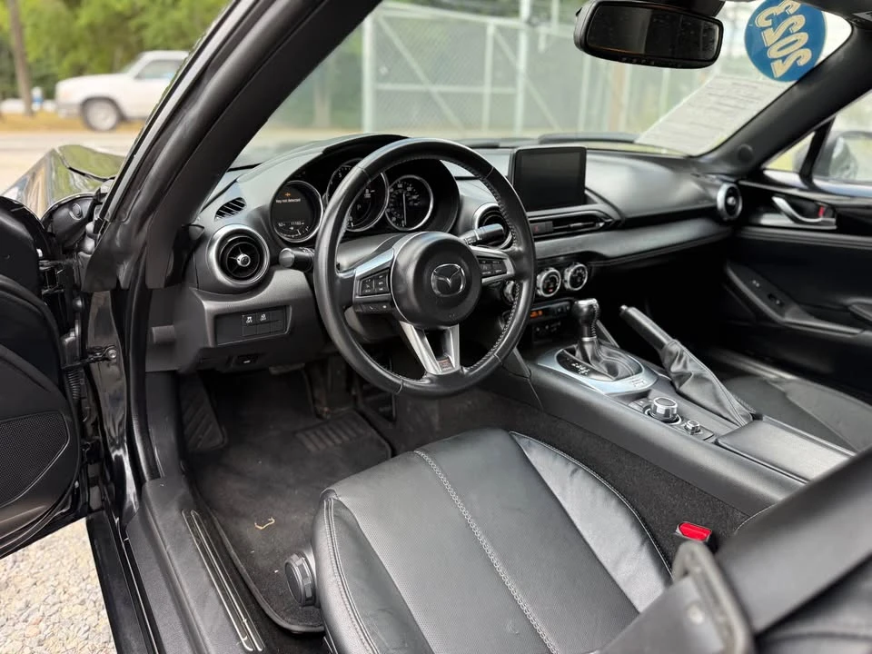 2023 Mazda ND MX-5 Miata - Image 13 of 17