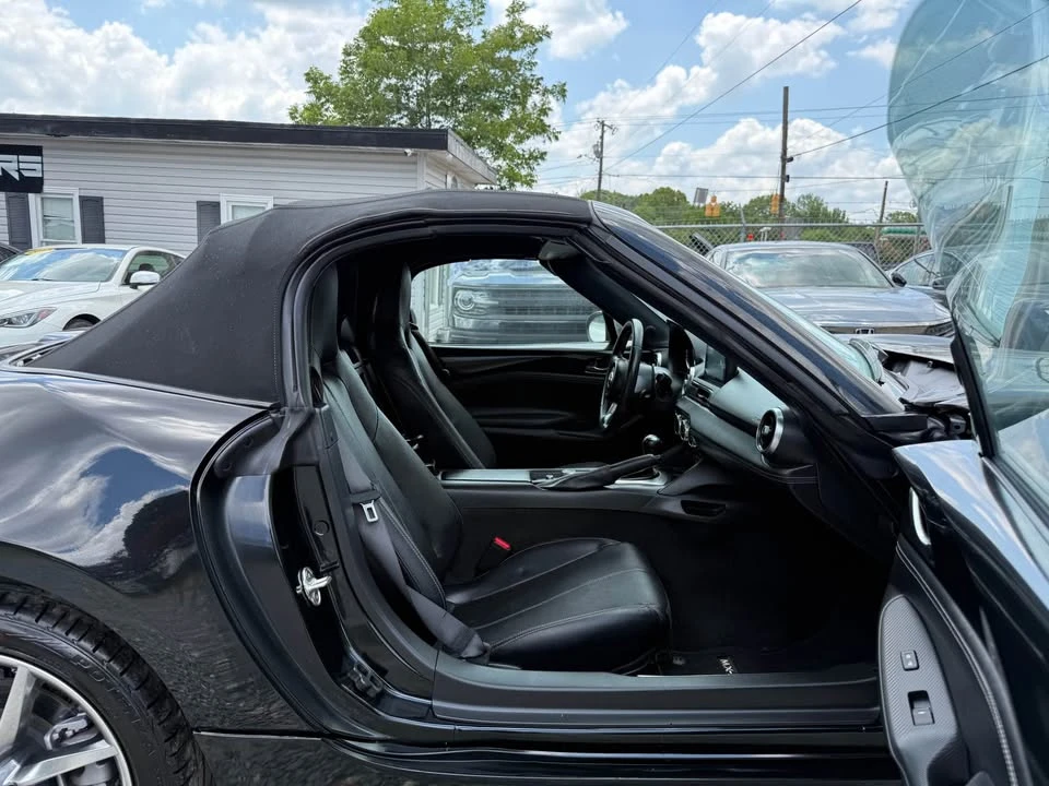 2023 Mazda ND MX-5 Miata - Image 11 of 17