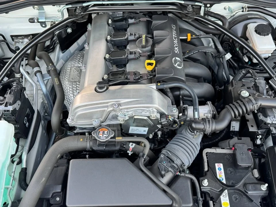 2023 Mazda ND MX-5 Miata - Image 14 of 18