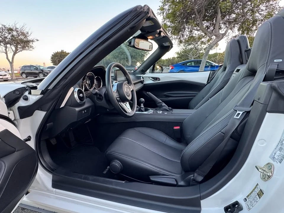 2023 Mazda ND MX-5 Miata - Image 4 of 18