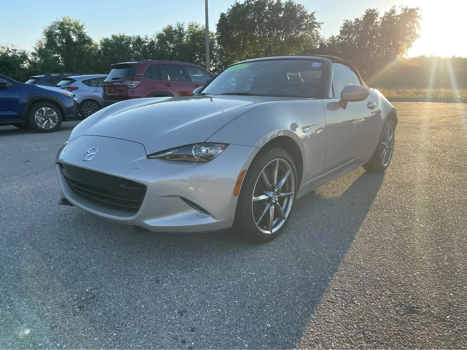 2023 Mazda ND MX-5 Miata - Image 4 of 11
