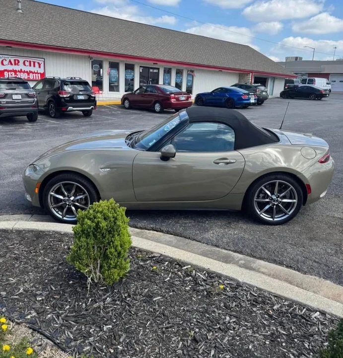 2023 Mazda ND MX-5 Miata - Image 4 of 15