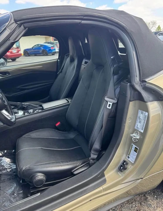 2023 Mazda ND MX-5 Miata - Image 13 of 15