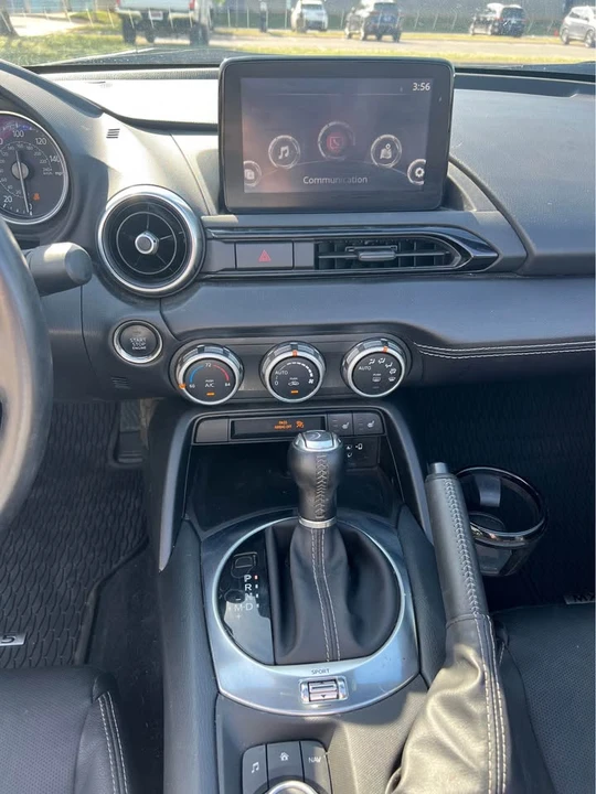 2023 Mazda ND MX-5 Miata - Image 17 of 20