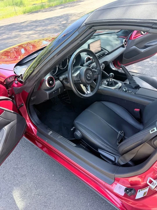 2023 Mazda ND MX-5 Miata - Image 12 of 18