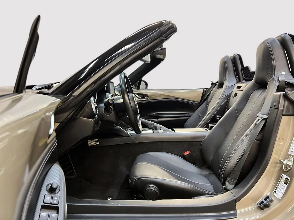 2023 Mazda ND MX-5 Miata - Image 9 of 10