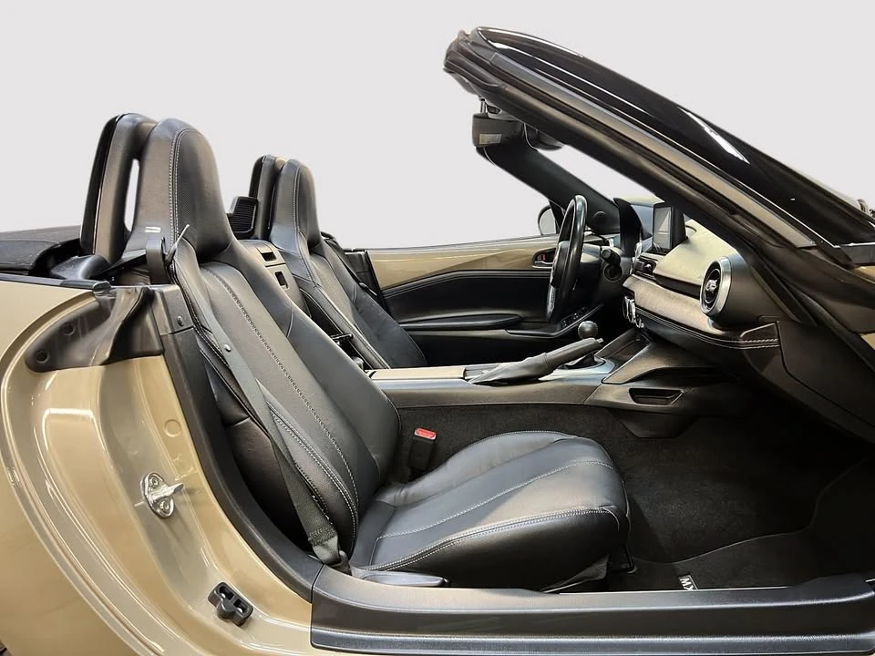 2023 Mazda ND MX-5 Miata - Image 10 of 10
