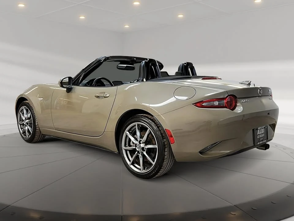 2023 Mazda ND MX-5 Miata - Image 8 of 10
