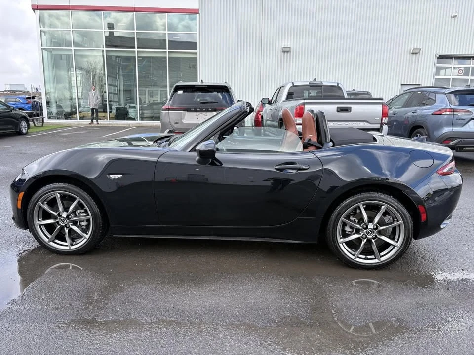 2023 Mazda ND MX-5 Miata - Image 3 of 15